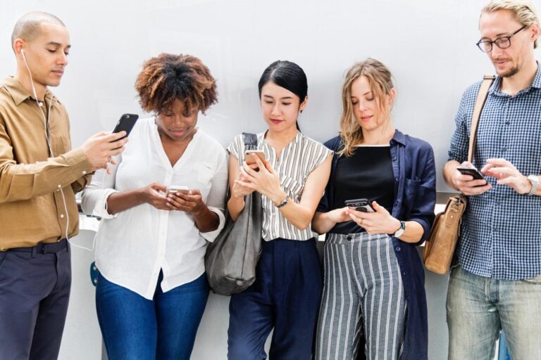 5 Ways to Look More stylish with CloudTailor’s Custom Clothing